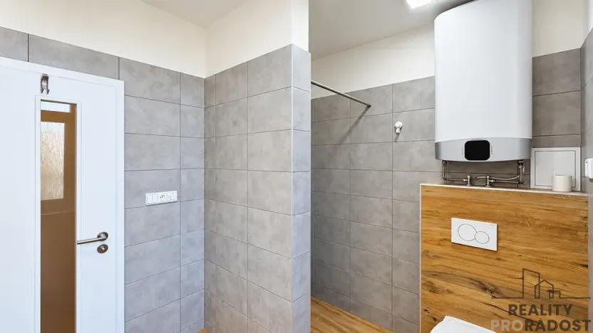 Pronájem bytu 2+kk, Hodonín, Národní třída, 39 m2