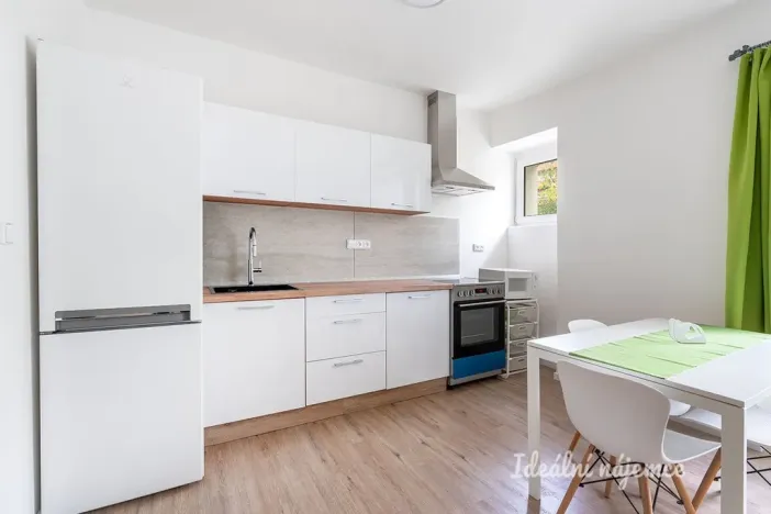 Pronájem bytu 3+kk, Praha - Krč, Budějovická, 67 m2
