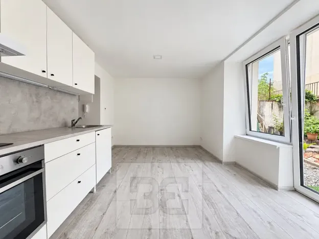 Pronájem bytu 1+kk, Znojmo, Dr. Mareše, 21 m2