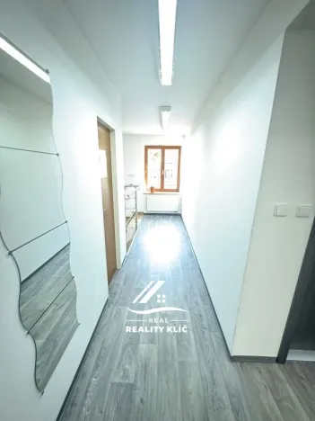Pronájem kanceláře, Hlučín, Hrnčířská, 21 m2