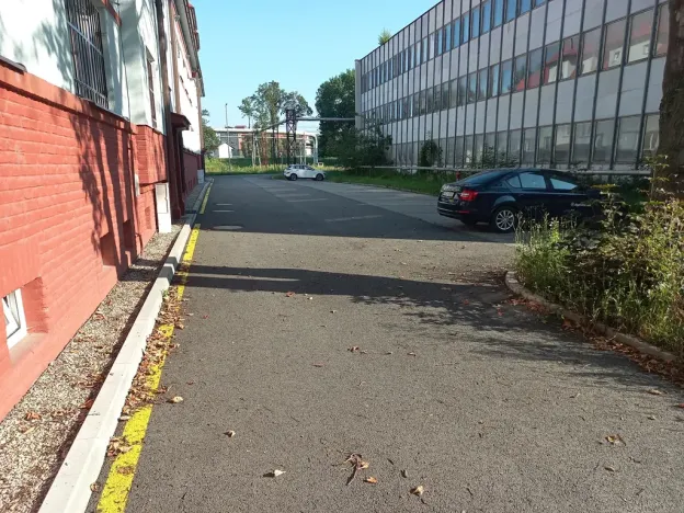 Prodej kanceláře, Pardubice, 865 m2