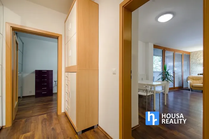 Pronájem bytu 2+kk, Praha - Prosek, Litoměřická, 68 m2