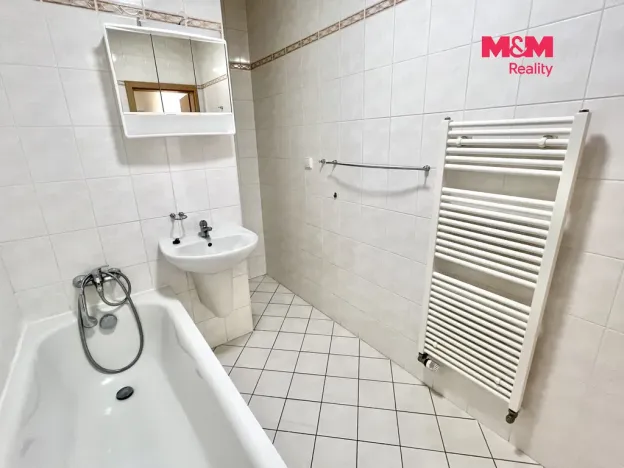 Pronájem bytu 2+kk, Vestec, Ve Stromkách, 46 m2