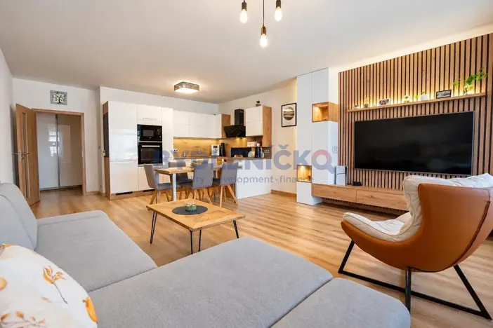 Prodej bytu 2+kk, České Budějovice, České Vrbné, 71 m2