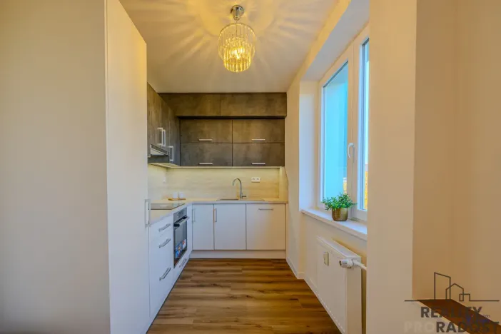 Prodej bytu 3+1, Ostrava, Podroužkova, 67 m2