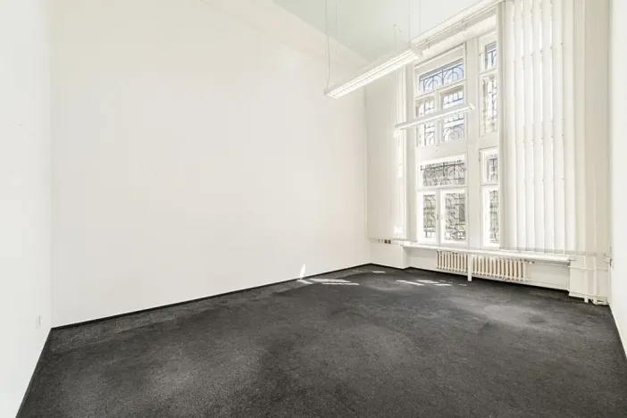 Pronájem ordinace, Ostrava, Nádražní, 2444 m2
