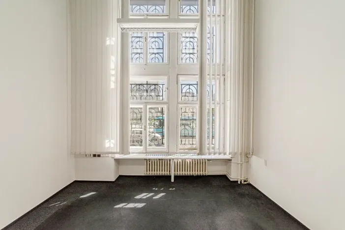 Pronájem kanceláře, Ostrava, Nádražní, 2444 m2
