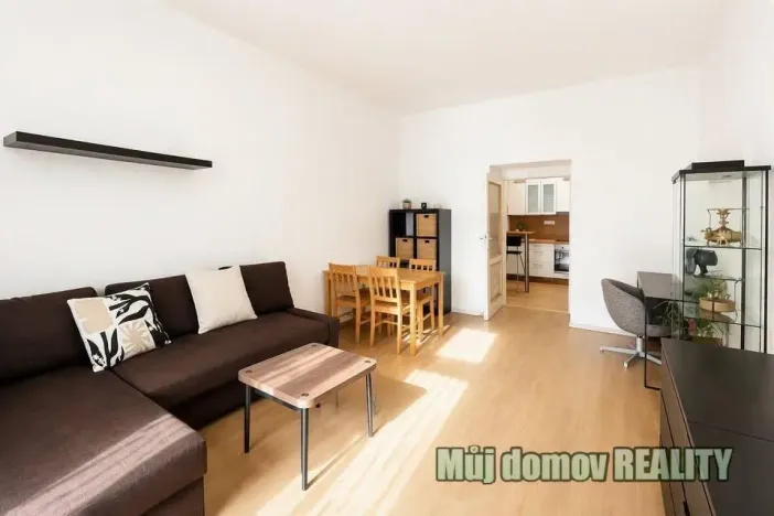 Pronájem bytu 2+1, Praha - Bubeneč, Verdunská, 55 m2
