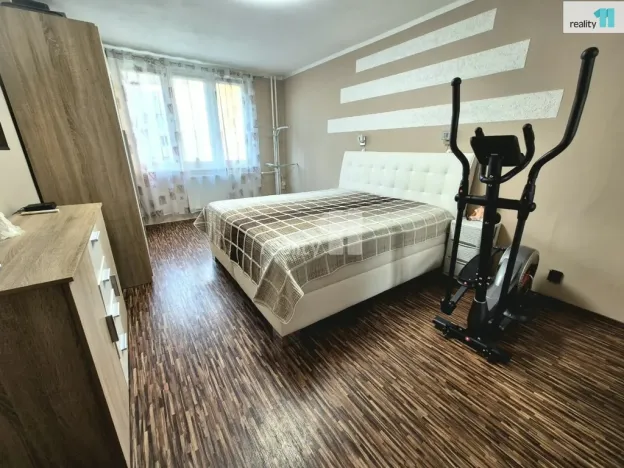 Prodej bytu 4+1, Aš, Dobrovského, 84 m2