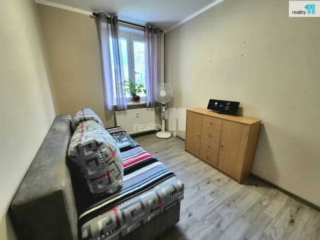 Prodej bytu 4+1, Aš, Dobrovského, 84 m2