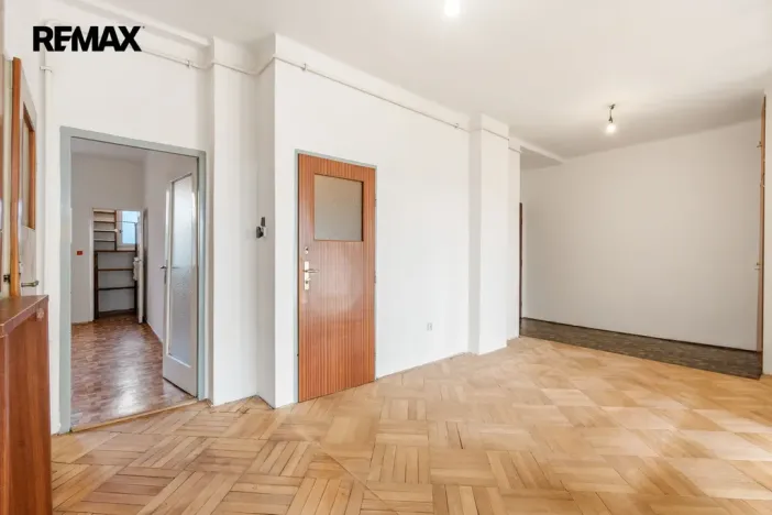 Prodej bytu 2+1, Praha - Vinohrady, Hradešínská, 91 m2