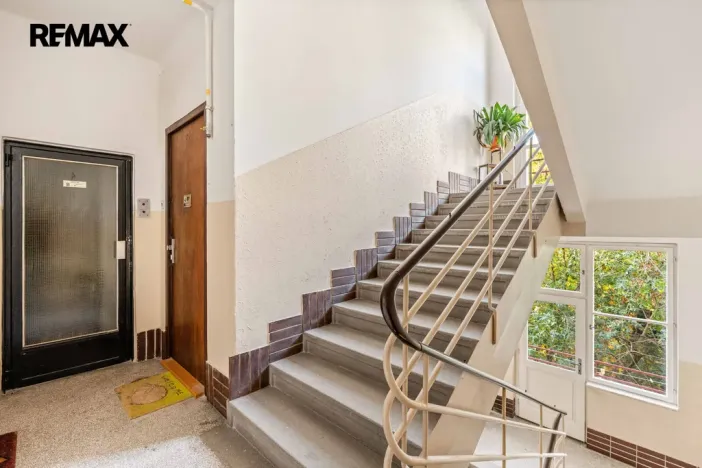 Prodej bytu 2+1, Praha - Vinohrady, Hradešínská, 91 m2