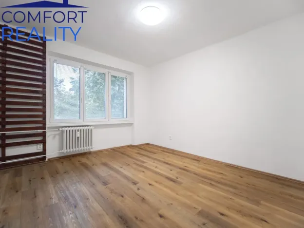 Prodej bytu 2+kk, Ostrava - Poruba, náměstí Družby, 58 m2