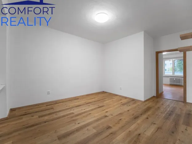 Prodej bytu 2+kk, Ostrava - Poruba, náměstí Družby, 58 m2