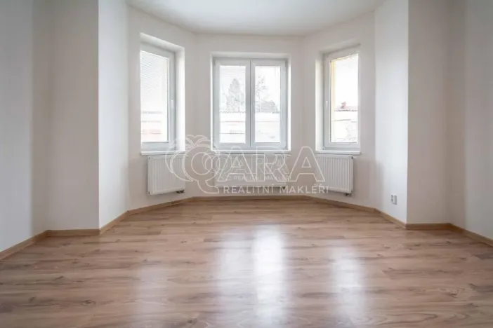 Pronájem bytu 2+1, Neratovice, V Hajnovkách, 46 m2