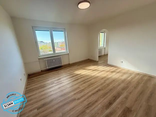 Pronájem bytu 1+1, Opava, Šrámkova, 38 m2