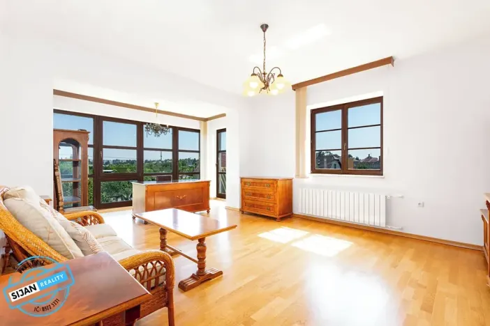 Prodej bytu 3+1, Opava, Okruhy, 112 m2