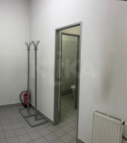 Prodej obchodního prostoru, Plzeň - Jižní Předměstí, Klatovská třída, 82 m2