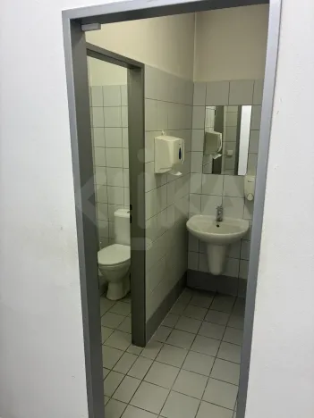 Prodej obchodního prostoru, Plzeň - Jižní Předměstí, Klatovská třída, 82 m2