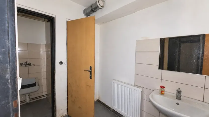Prodej obchodního prostoru, Stráž pod Ralskem, Jižní, 631 m2