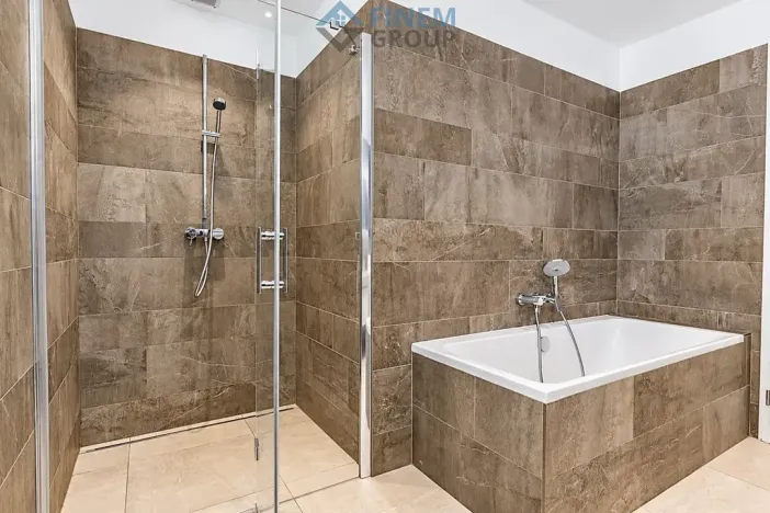 Prodej rodinného domu, Sulice, 253 m2