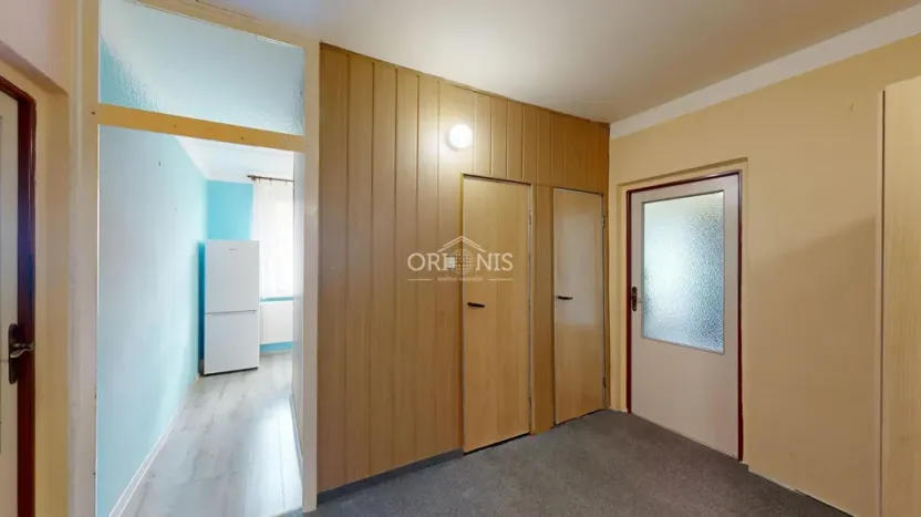 Pronájem bytu 2+1, Chomutov, Pod Břízami, 51 m2