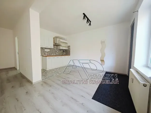 Prodej bytu 1+kk, České Budějovice, E. Beneše, 34 m2