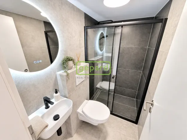 Pronájem bytu 1+kk, Praha - Nusle, Čestmírova, 24 m2