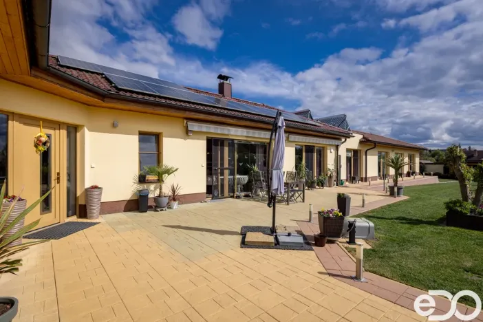 Prodej rodinného domu, Květov, 285 m2