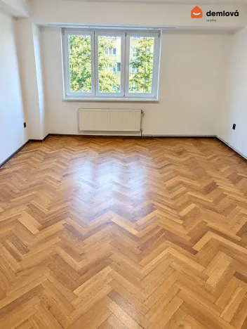 Pronájem bytu 3+1, Praha - Vršovice, Amurská, 72 m2