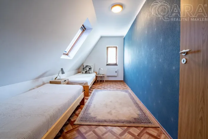 Prodej chalupy, Kamýk nad Vltavou, 165 m2
