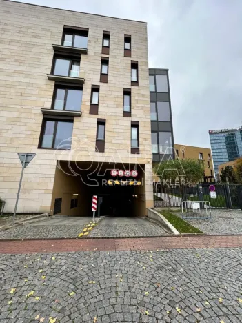 Prodej garážového stání, Praha - Michle, Baarova, 13 m2