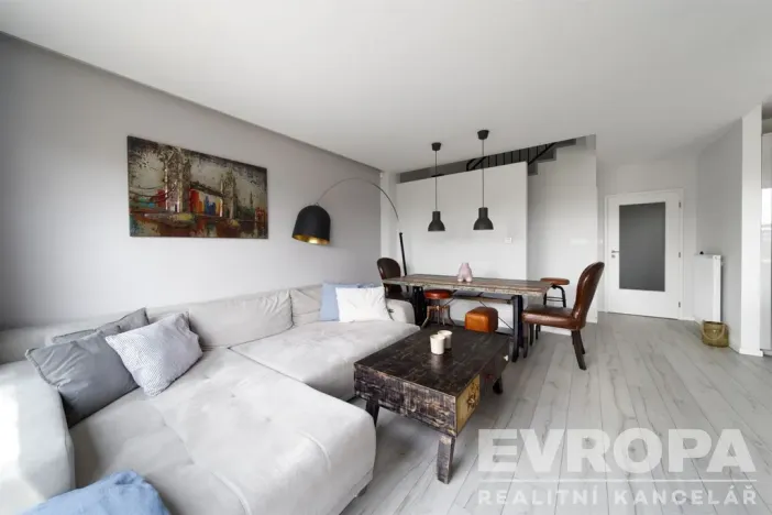 Prodej rodinného domu, Plzeň - Valcha, Jiřičková, 130 m2