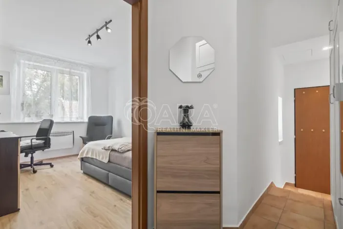 Prodej bytu 1+1, Červené Pečky, V Cihelně, 35 m2