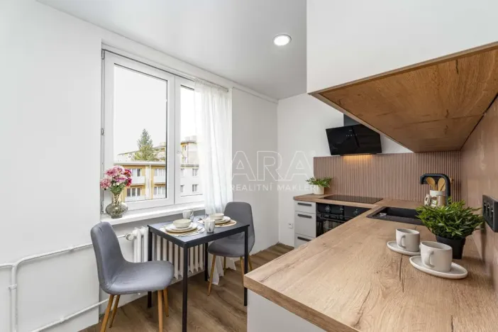 Prodej bytu 2+1, Karviná - Ráj, Kosmonautů, 53 m2