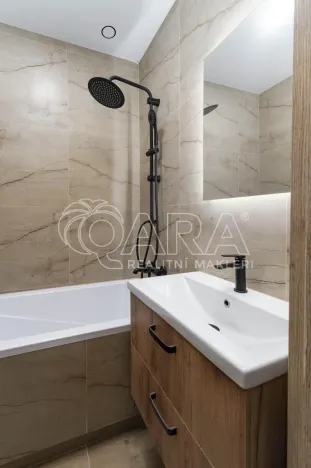 Prodej bytu 2+1, Karviná - Ráj, Kosmonautů, 53 m2