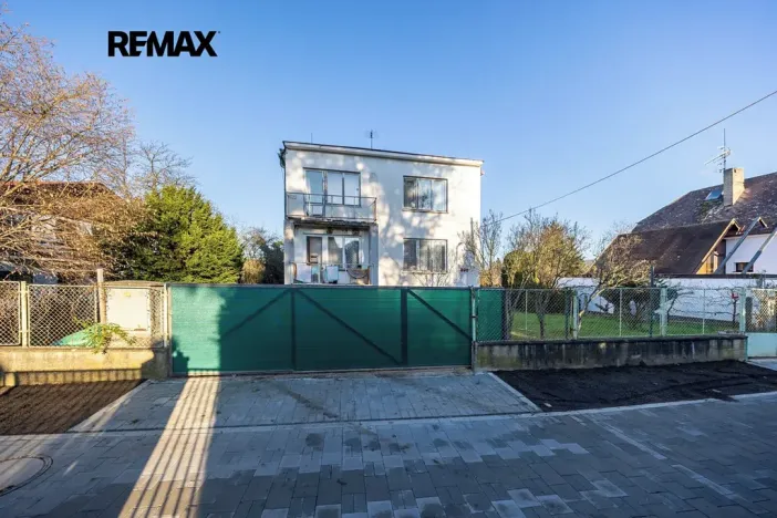 Prodej rodinného domu, Řevnice, Klicperova, 120 m2