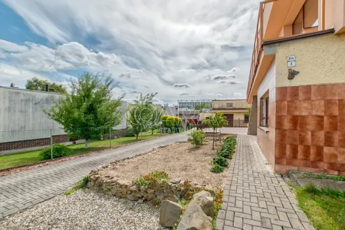 Prodej rodinného domu, Bílovec, Nad přehradou, 230 m2