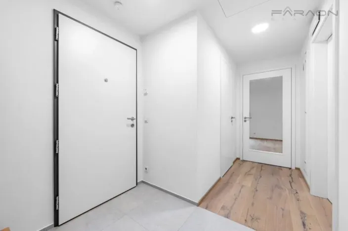 Pronájem bytu 2+kk, Praha - Košíře, Lerausova, 57 m2