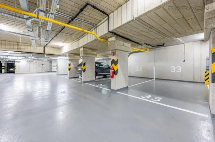 Pronájem bytu 2+kk, Praha - Košíře, Lerausova, 57 m2