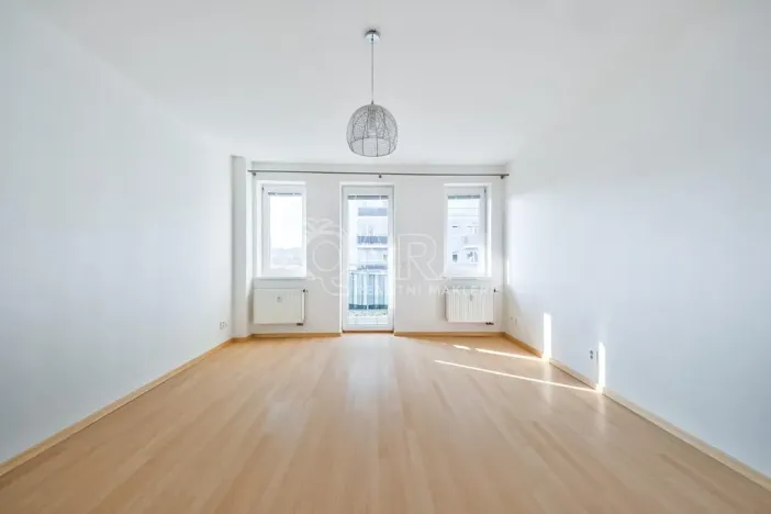 Pronájem bytu 2+kk, Praha - Michle, Elektrárenská, 46 m2
