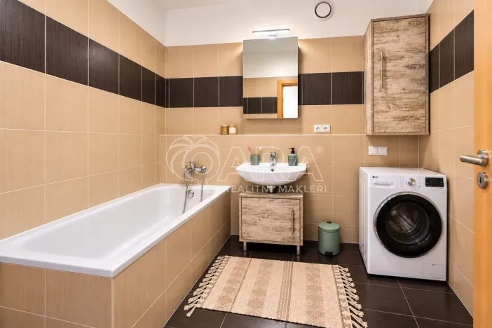 Prodej bytu 3+kk, Praha - Háje, Steinerova, 84 m2