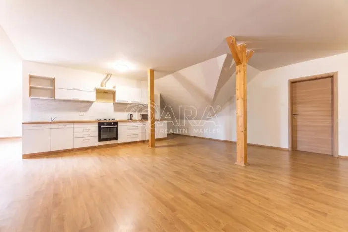 Prodej rodinného domu, Jesenice, Papoušková, 695 m2