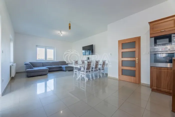 Prodej rodinného domu, Jesenice, Papoušková, 695 m2