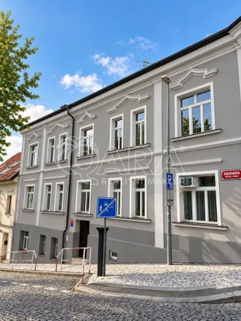 Pronájem bytu 2+kk, Praha - Břevnov, Kochanova, 66 m2