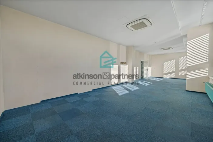 Pronájem kanceláře, České Budějovice - České Budějovice 6, Jeronýmova, 3500 m2