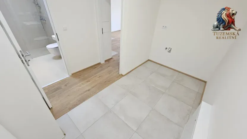 Prodej bytu 1+kk, Bystřice nad Pernštejnem, Masarykovo náměstí, 37 m2