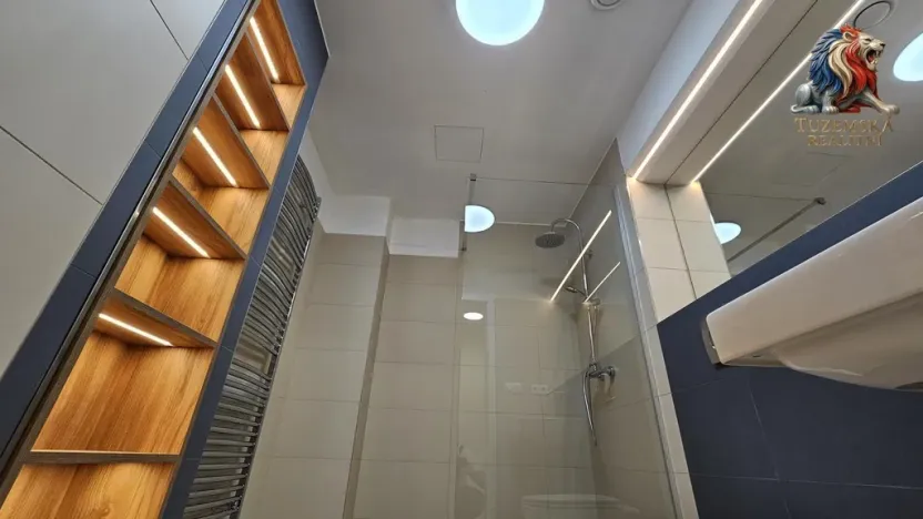 Prodej bytu 1+kk, Bystřice nad Pernštejnem, Masarykovo náměstí, 37 m2