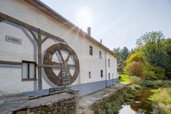 Prodej rodinného domu, Benešov nad Černou, 217 m2