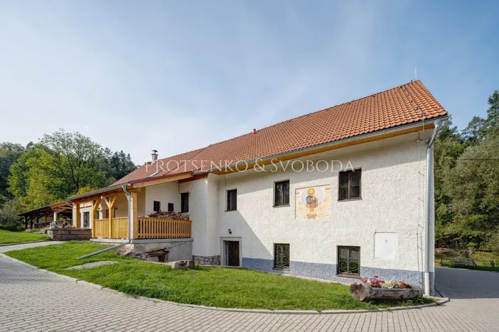 Prodej rodinného domu, Benešov nad Černou, 217 m2